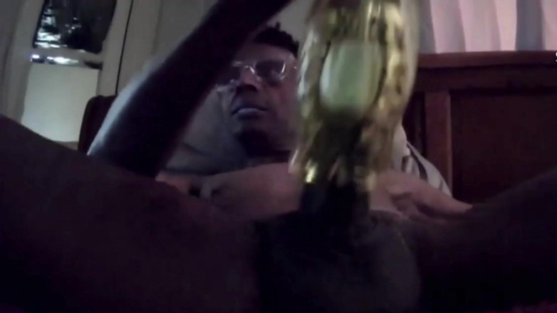 PRIMOBobbyB: Primobobbyb 是 Freakin Nasty w/ cum play