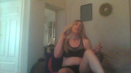 SarasinnerX: Sarah Is Shaving