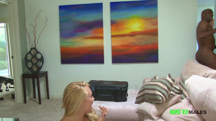 Monster Males - The Biggest Dicks In Porn: Rubia A.J. Applegate disfruta chupando bbc, follada dura y profundamente,...