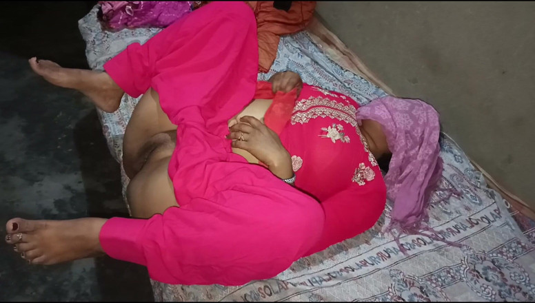 Savita5343: Video viral pasangan baru india dientot habis-habisan sama adik tirinya...