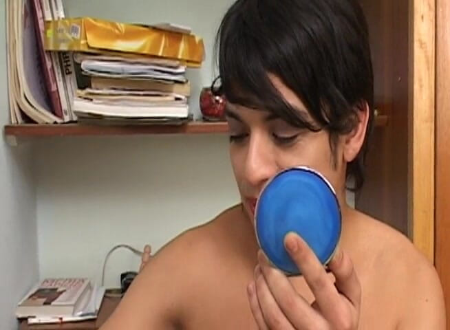 Bareback TV: I ragazzi arrapati amano lingerie da donna
