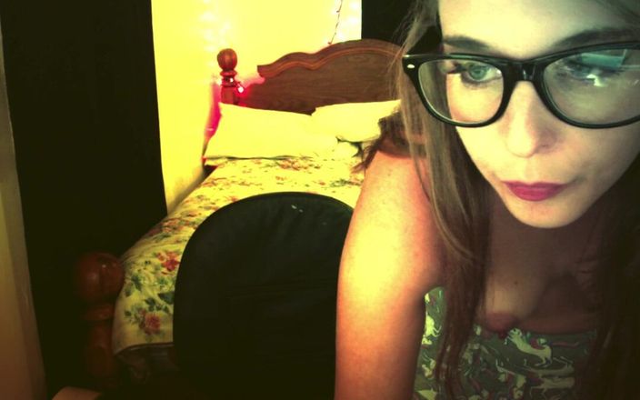 Alli Anderson: Topless Babe Alli Dancing with Glasses on
