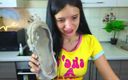Margo &amp; Alisa: Broken Shoes! Alice Crushed Old Dirty Shoes Part 2