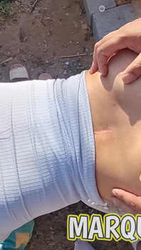 Eu fodi a buceta da jovem até que ela estava cheia de porra - porra interna