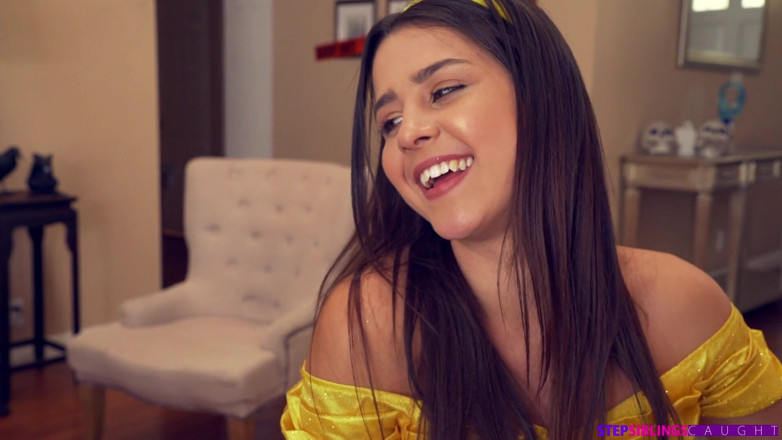 StepSiblings Caught: Hermanastro engaña y trato - t15: e1