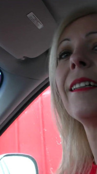 Süße blonde reife in meinem auto gefickt 4935 2