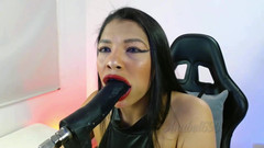 anabel693: Deinen schwanz schlucken