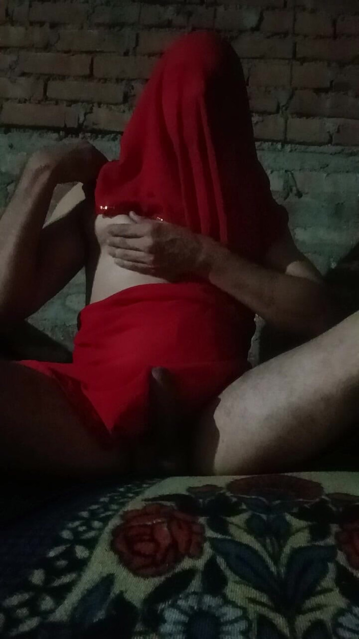 Desi shikha: 내 거대한 엉덩이와 자지를 빨아주는 빨간 사리