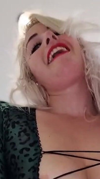 Cuckold Wife Cheats with a New Bull