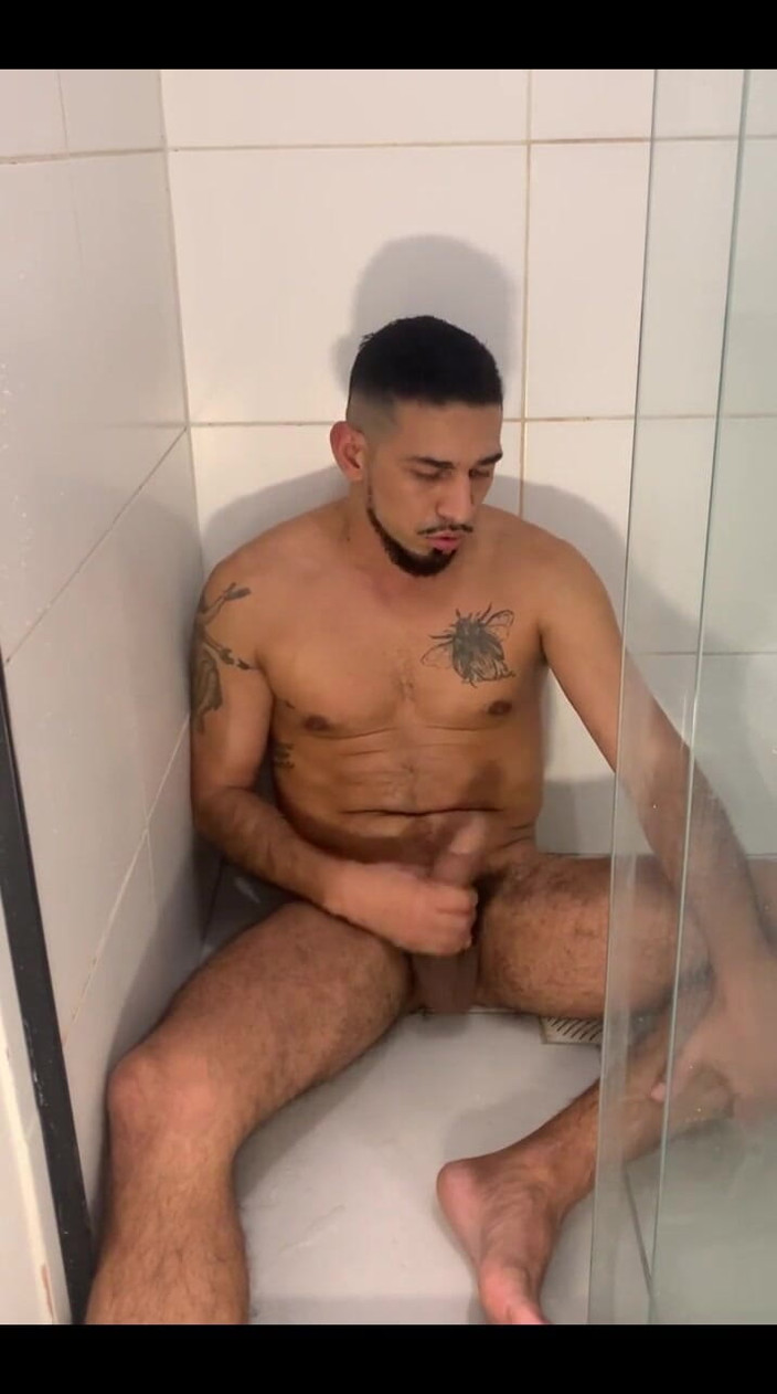 Douglas Machado: ช่วยตัวเองและน้ําแตก