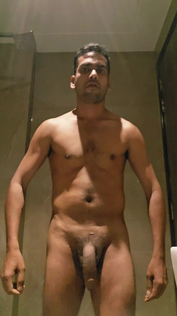 Desicoupleind: Indian Sexy Boy Masterbate