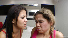 MF Fetish: Bacio o schiaffo cosa scegliere?