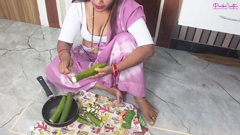 Sucking queen: Mami Bhanja Hindi Fuck- Rich Mami Getting Ass, Pussy Lick...