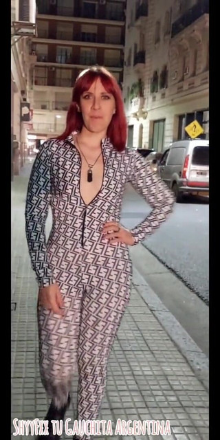 Tu Gauchita Argentina: Shyyfxx, deine heiße argentinische Gauchita zeigt sich auf der Straße !!...