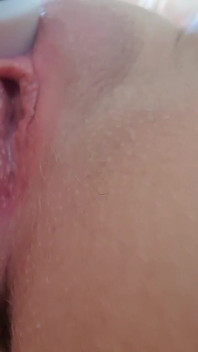 Molhada buceta cremosa close-up masturbação e contrações do orgasmo - deliciosa buceta suculenta goza