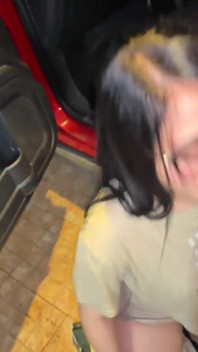 Můj přítel, krásná, nadržená teenagerka