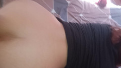 Eatrella j: 上瘾和性交，不放开她的手机