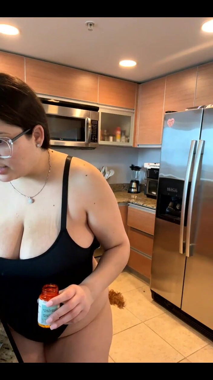 Dani Valentina: Bts : live stream traîne avec Dani