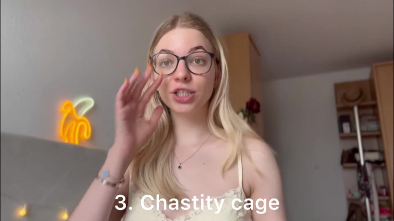Goddess_Bella_Rae: 8 Sissy Must-haves