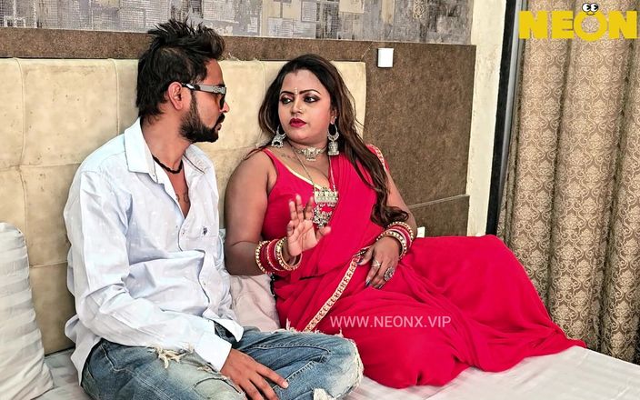 Neonx VIP studio: Mote dudh Wali Desi Bhabhi sesso bollente