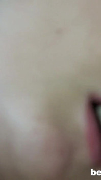 늙은 친구 우디와 섹스하는 것을 좋아하는 Katy Rose