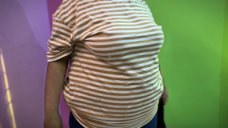 Your Boy's Cum: Gadis petani mesir dientot habis-habisan sama pria asing di ladang...