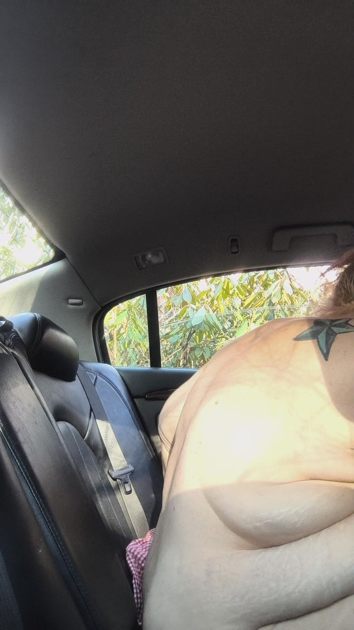 HerculesnVENUS: Jaká mokrá špinavá hra na místě se svou venkovní kundičkou