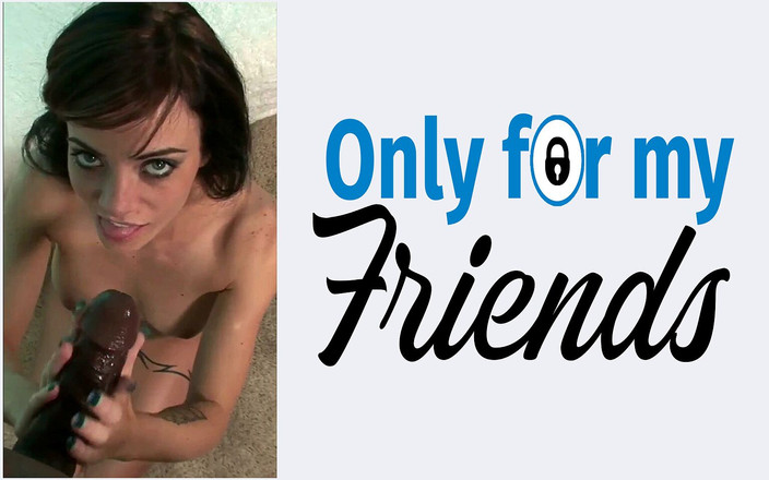 Only for my Friends: Interraciale porno met Jaylynn Sinz, een slet met minimale borsten...