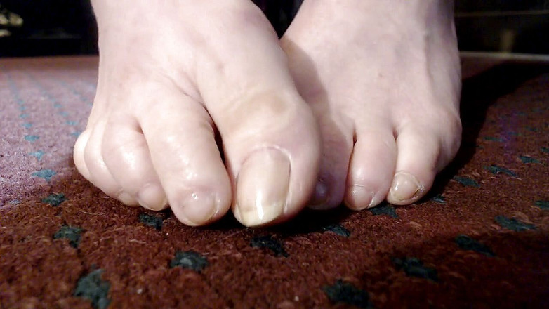 Abby Anna: Dlouhé přírodní nehty