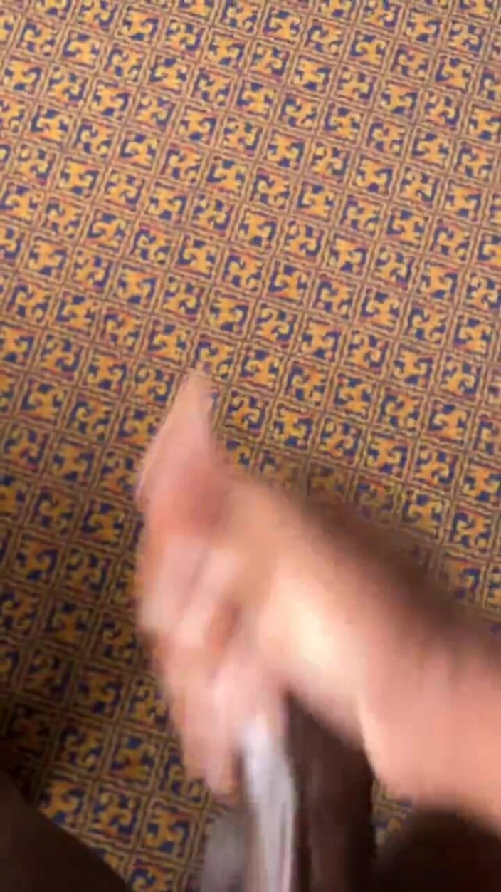 Rex Bitchington Blade: Eiaculazione con il cazzo nero