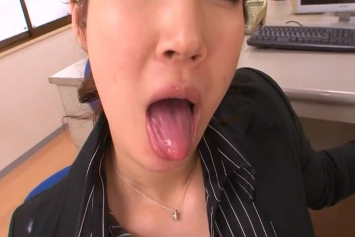 CherryBONBON: Mari Hosokawa's Ultimate Swallowing Lesson - Deepthroat, Handjobs and Every Last...