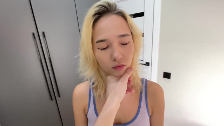 karina_lin: Girl Can't Pay Rent