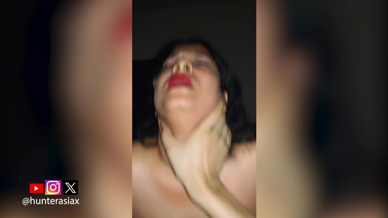 hunter Asia: Desi MILF Shobha’s Nighttime Hookup