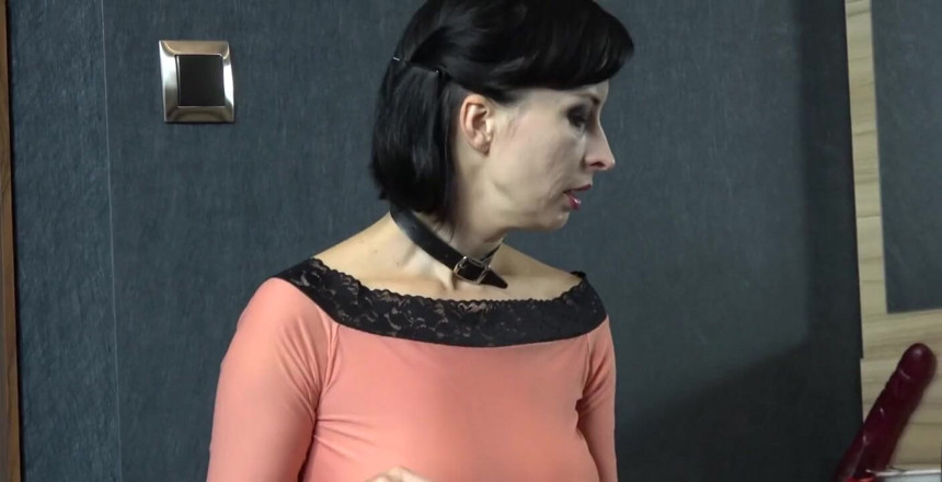 Wanilianna: Wanilianna Again Wearing Nylon All Over Her Womanly Body, Encasing...