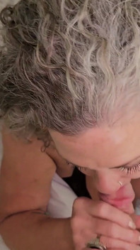 Io secondo video con calda GILf- Jonna Raizey