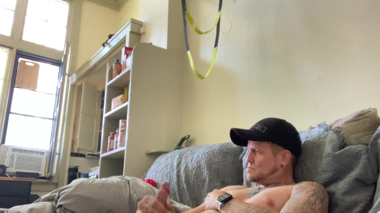 MikeyJ: Jack off
