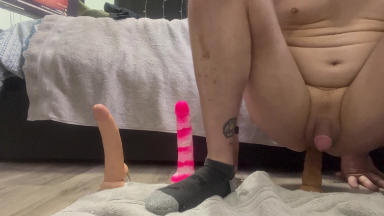 RiceQueenTopBoy: Me Dildo Fucking up the Sizes