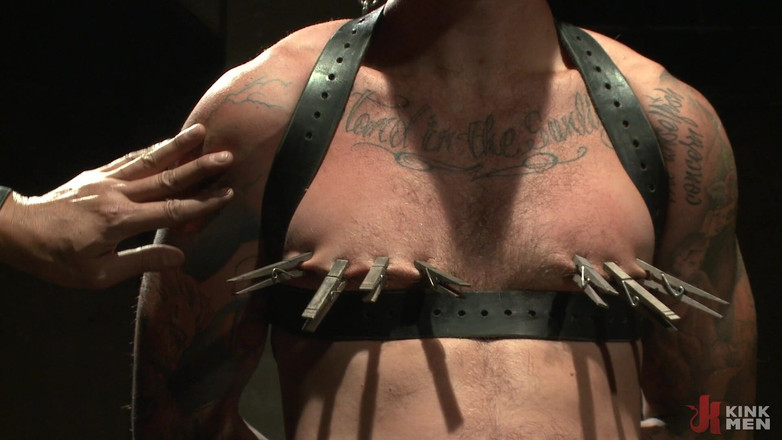 Kink Men Classics: La casa domina christian wilde prende la sfida finale!