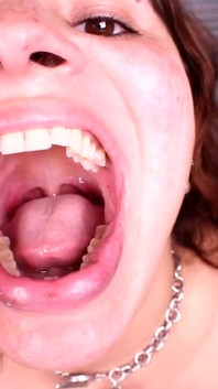 Uvnitř mé pusy: ginary