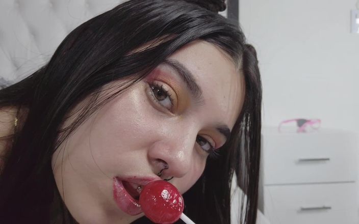Bucara sex: Sladké a sexy sání na lízátku