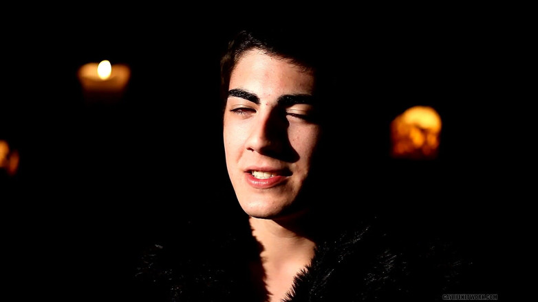 Twinklight: Handsome Vampire Rad Matthews Talks About Role