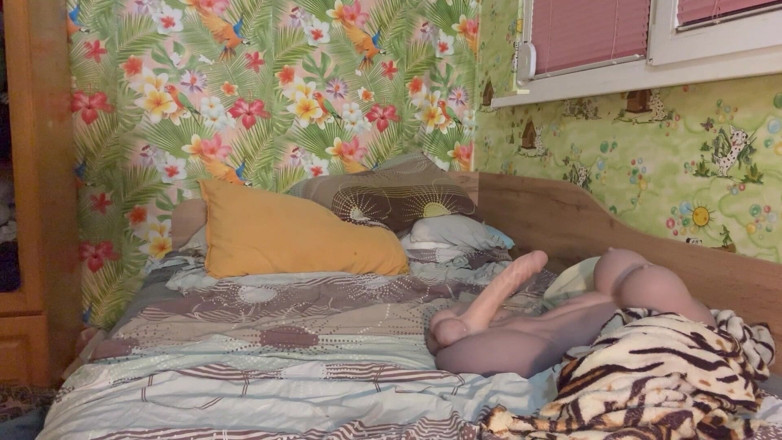 Putarankahotmilf: Adik tiriku balas dendam sama adik tirinya