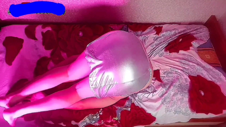 Kitty_Cross: 큰 후장 레이디보이 버블 엉덩이 금발의 끝에서 자위하고 귀여운 사정을 한 시간 이상