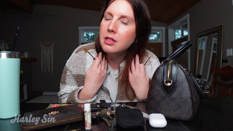 Harley Sin: Whatsinmybag