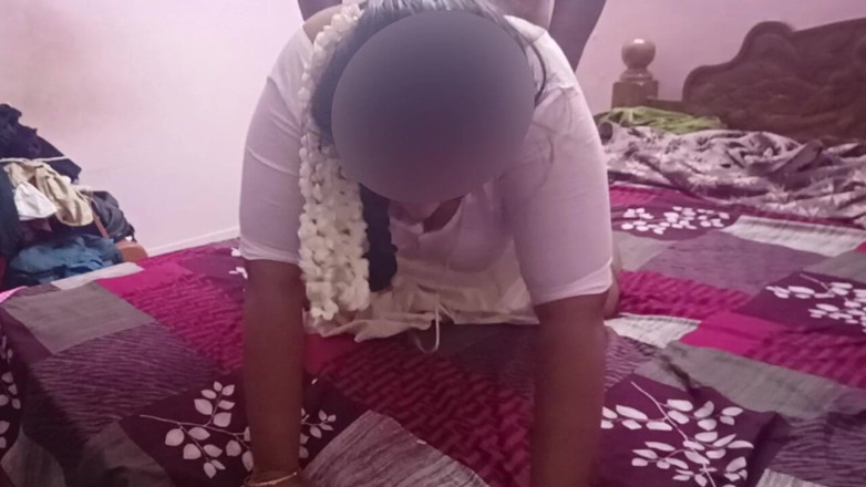 Black & white desicat: Sexy Cheating South Indian Aunty in Wet Blouse and Peticoat...