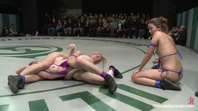 Ultimate surrender by Kink: ¡Primer partido de la Liga de Parejas 2011!: the Goddesses Vs...