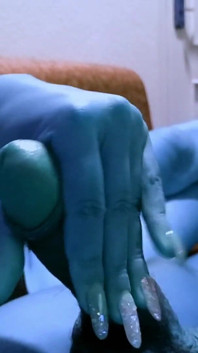 Fata frumoasă Navi din Avatar futută și umplută cu spermă...