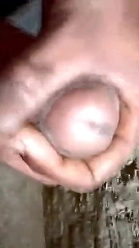 Desi masterbate penisu