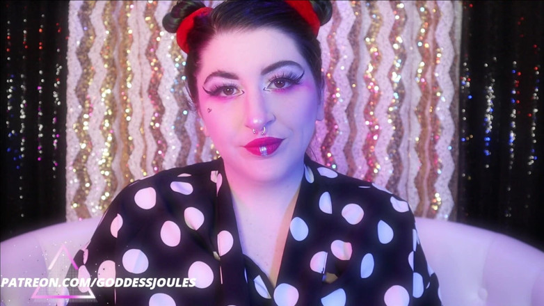 goddessjoules: Kadın kılıklı görevler