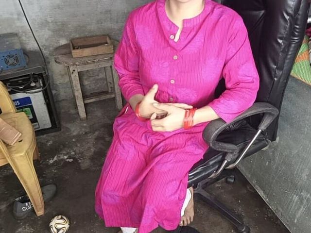 Virgin Girl Her Neighbor Boy for the First Time (Pyaripooja)
